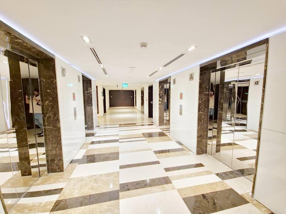 Harf5110-luxury 1br W Pool & Gym *