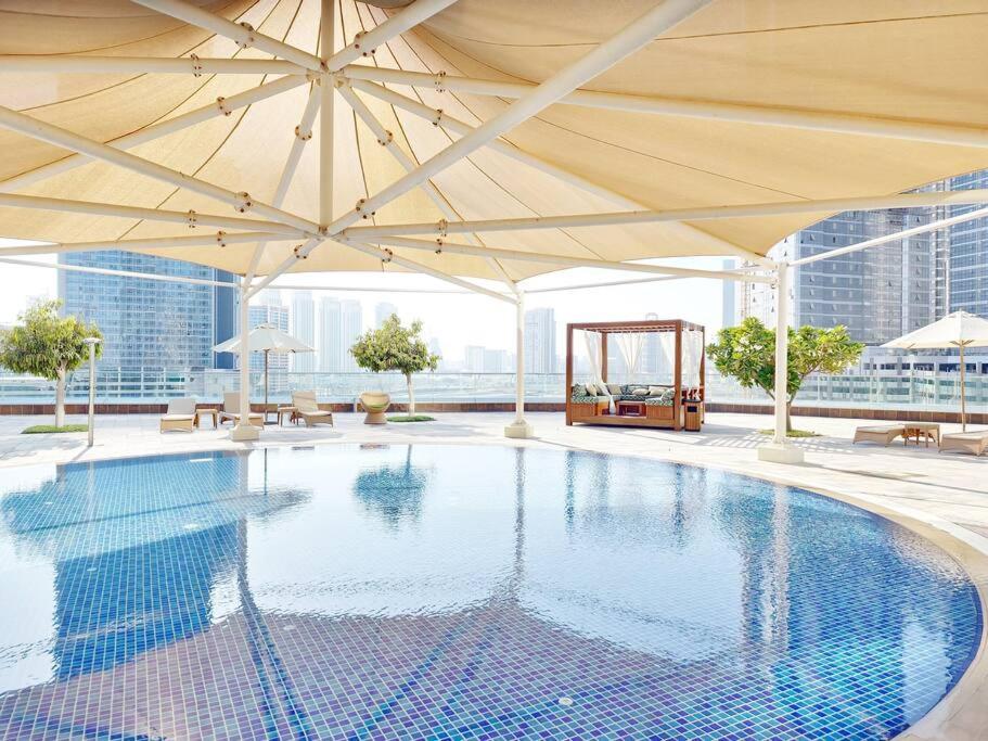Harf5110-luxury 1br W Pool & Gym Apartment